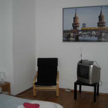 Pension Mitte Berlim Exterior foto